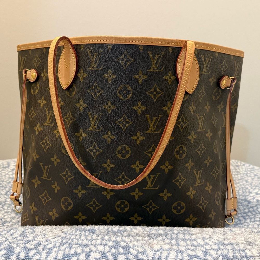 Louis Vuitton Neverfull MM